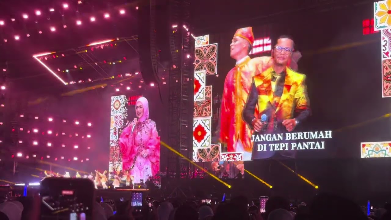 Konsert Legacy 30 Siti Nurhaliza - Pandang Pandang Jeling Jeling Feat. Hafiz
