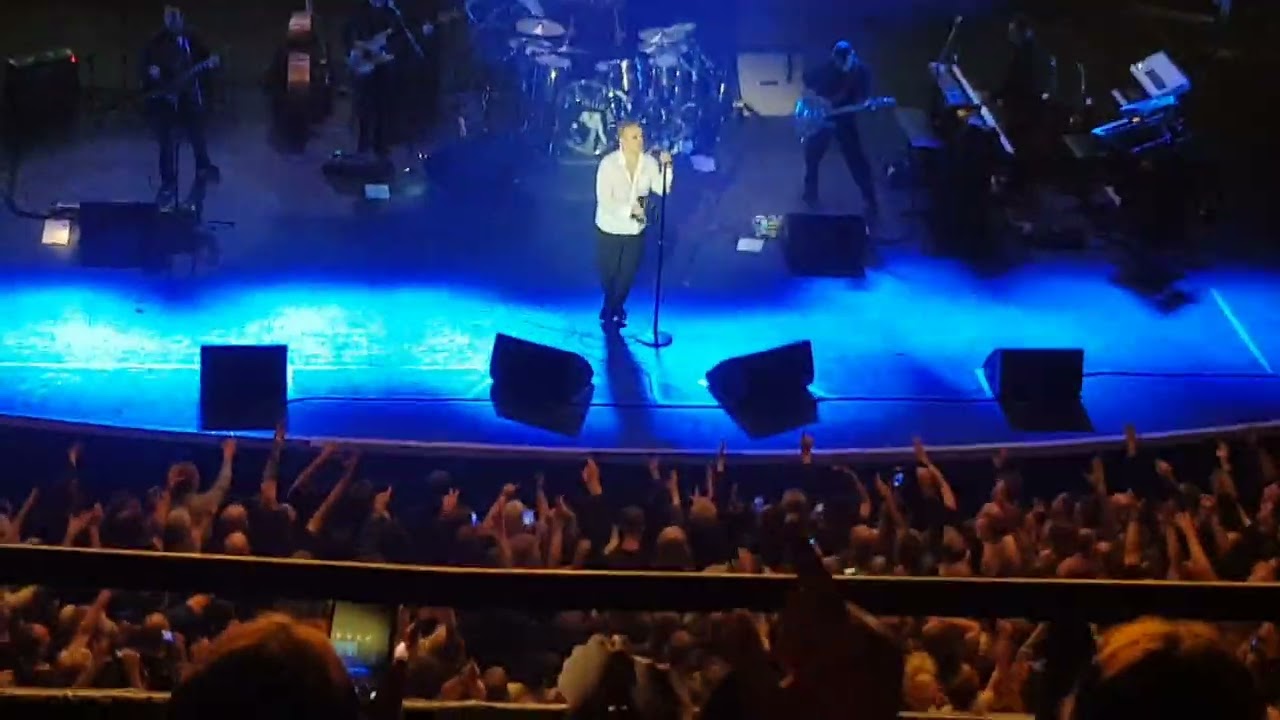 Morrissey - Everyday Is Like Sunday LIVE LONDON BRIXTON 2022