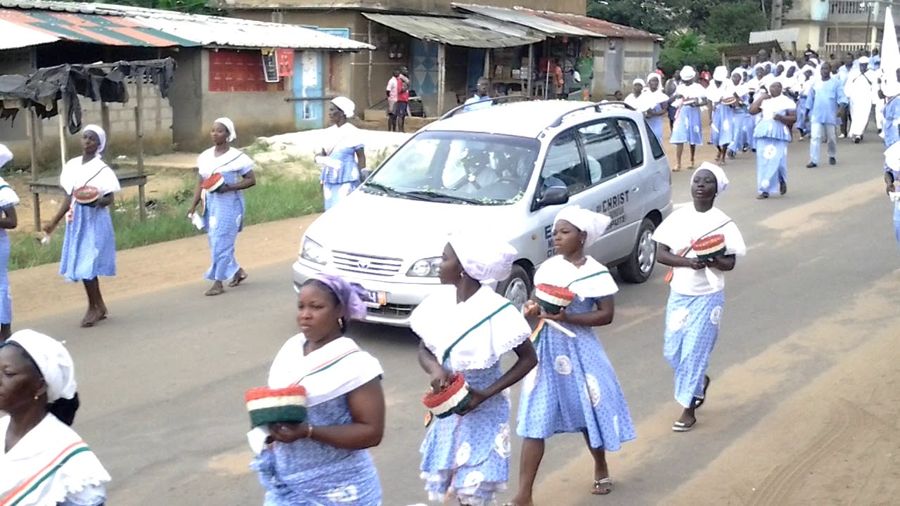 Eglise Harriste: Centenaire à Bonoua Vidéo 9