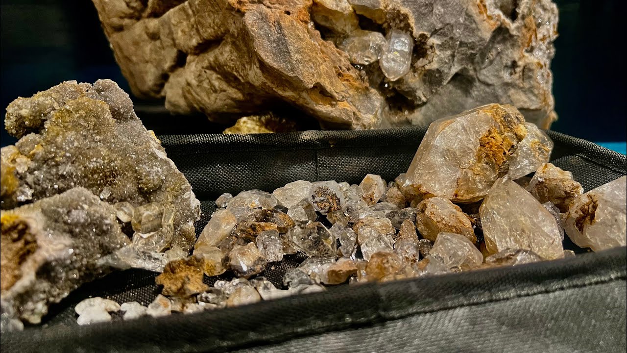Geode Cracker & Collector is live!