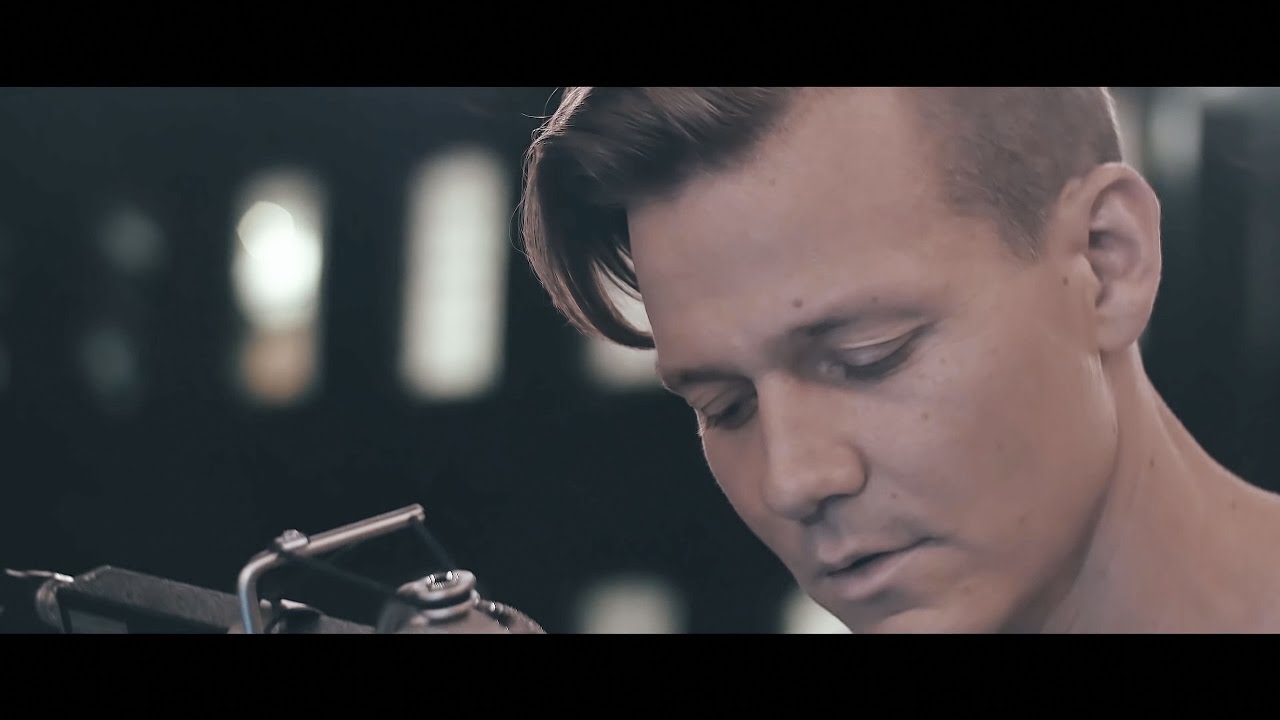 Coldplay - Yellow (Tyler Ward Cover)
