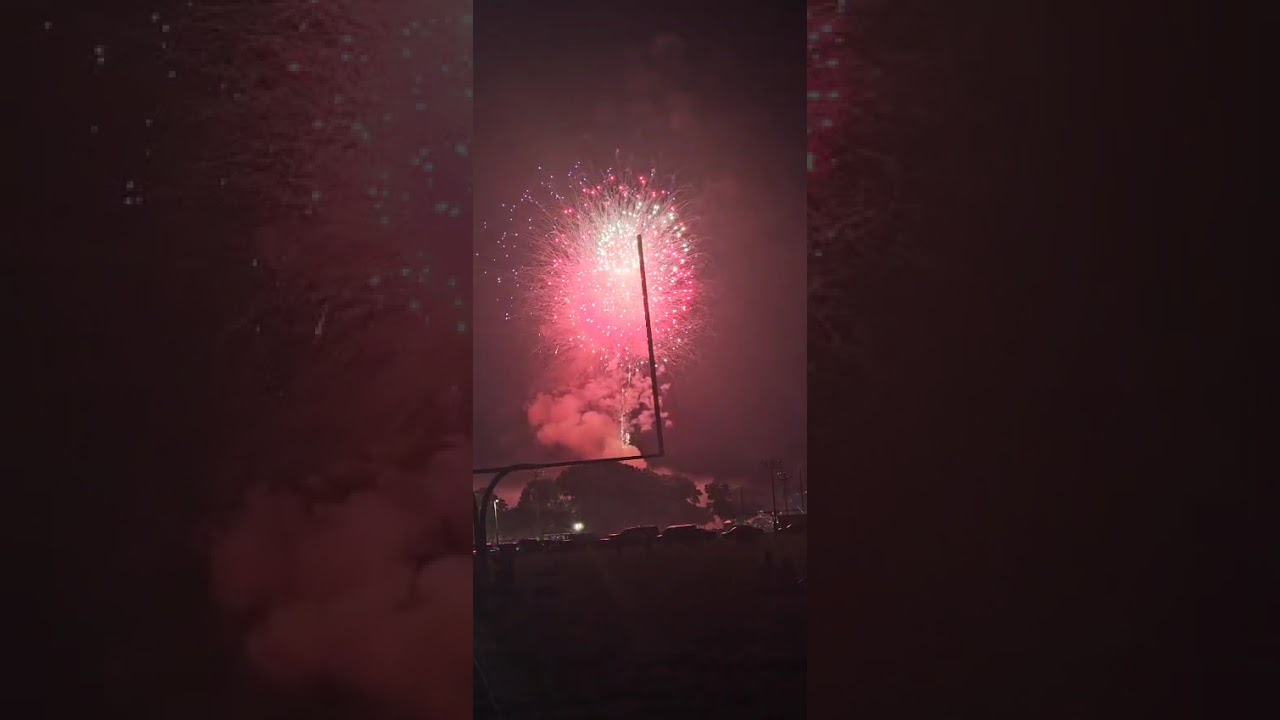 #independenceday #july4th #americanindependenceday #fireworks #pensylvania fire works on July 4th.