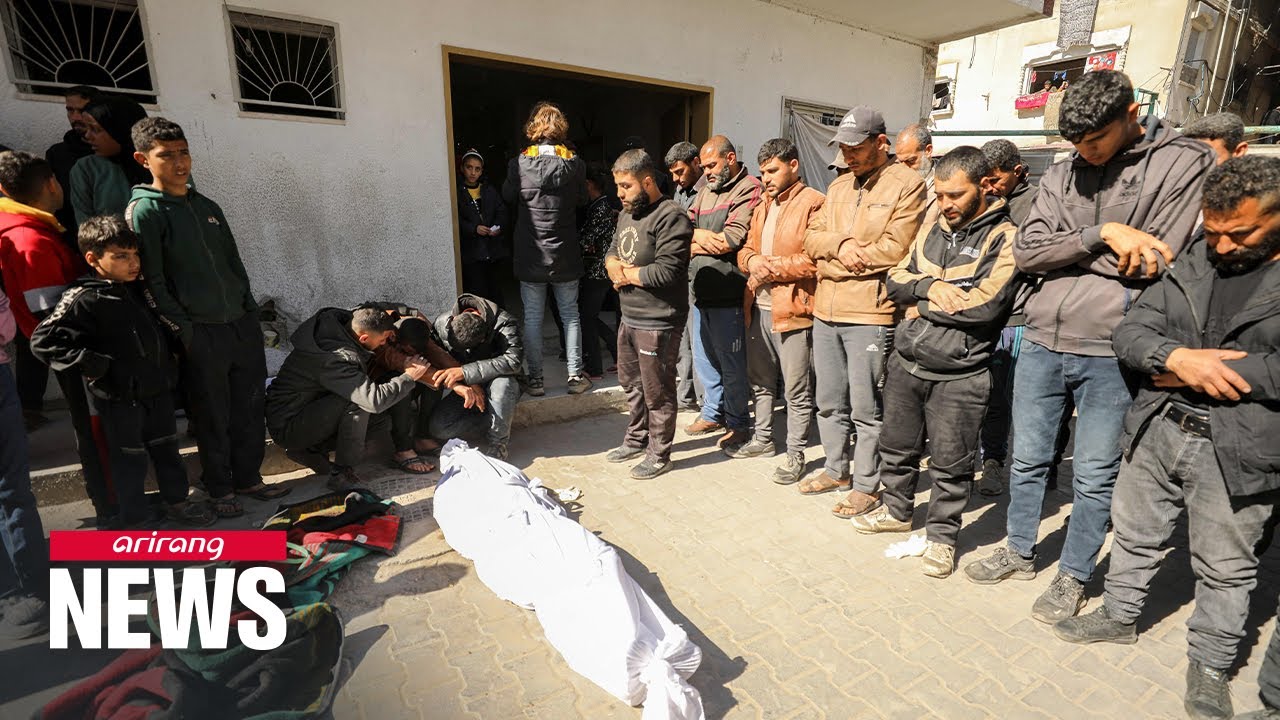 More than 100 killed at Gaza aid convoy site