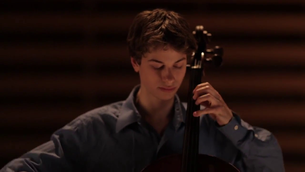 Daniel Hass Performs Prelude-Fantasia by Gaspar Cassadó