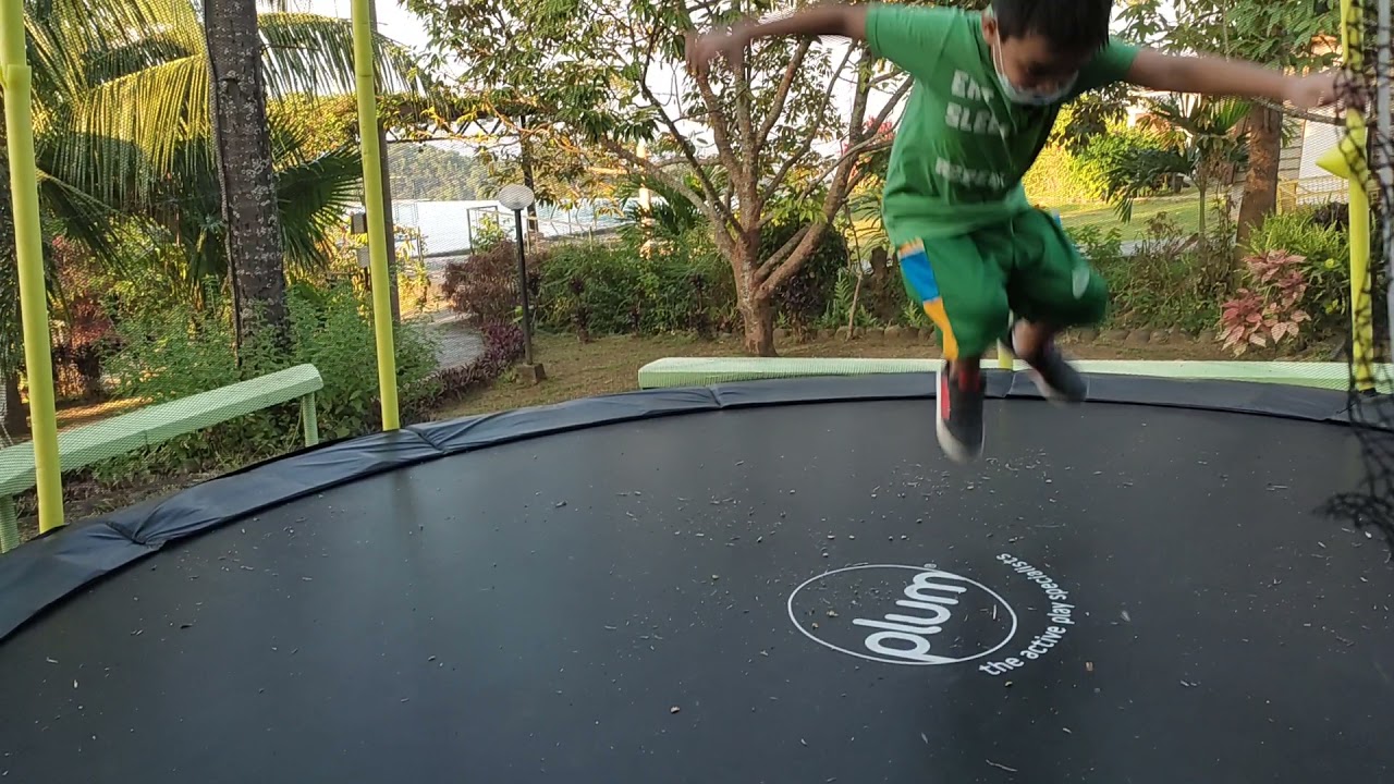 Ego Trampoline moment