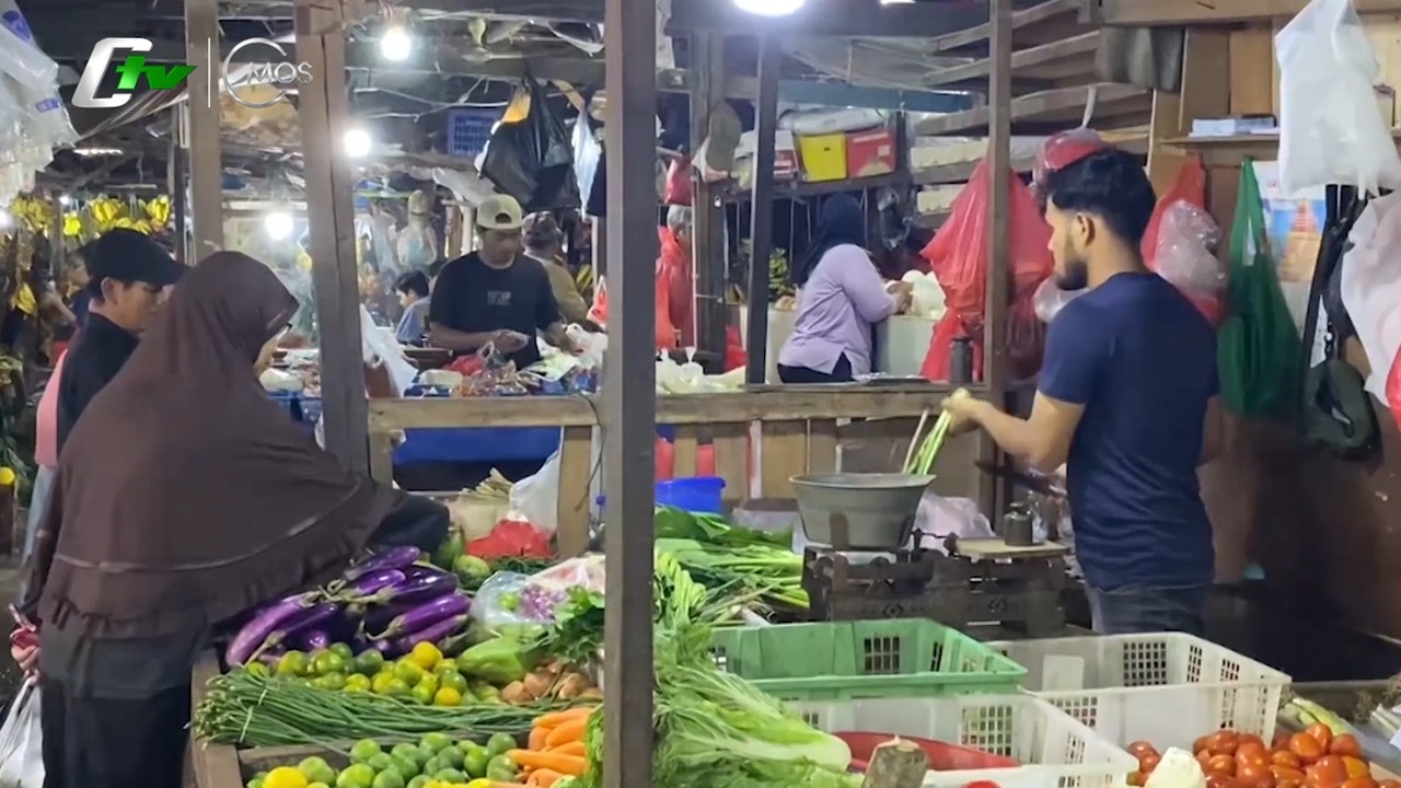 STOK BERKURANG, HARGA CABAI DAN TELUR MELONJAK