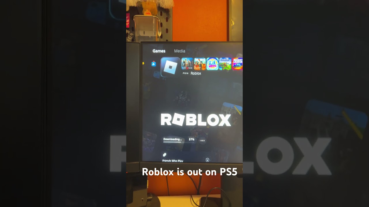 Roblox is out on PS5 