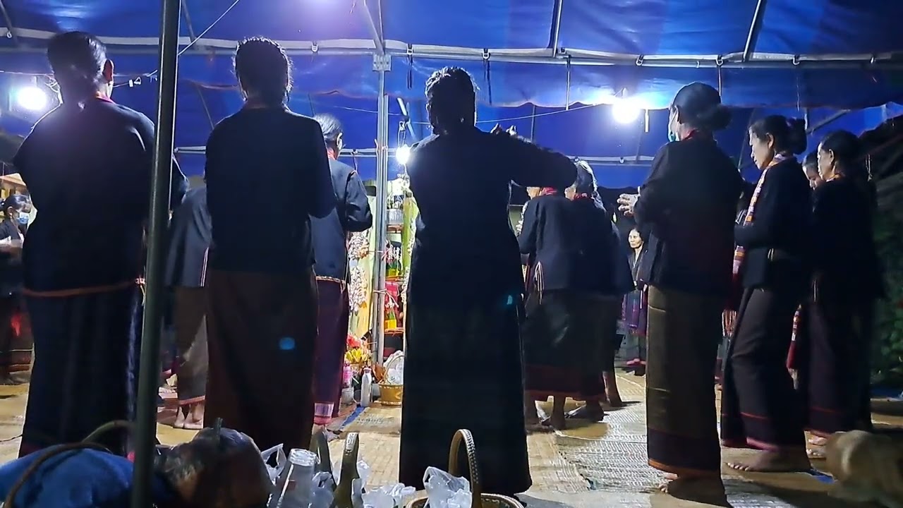 รำเเถน สะเอง ผีฟ้า ข่วงยายสังวาลบ้านเขวา