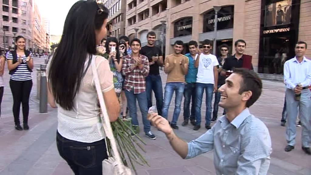 Amusnutyan arajark hyusisayin poxotayum. 16.09.13