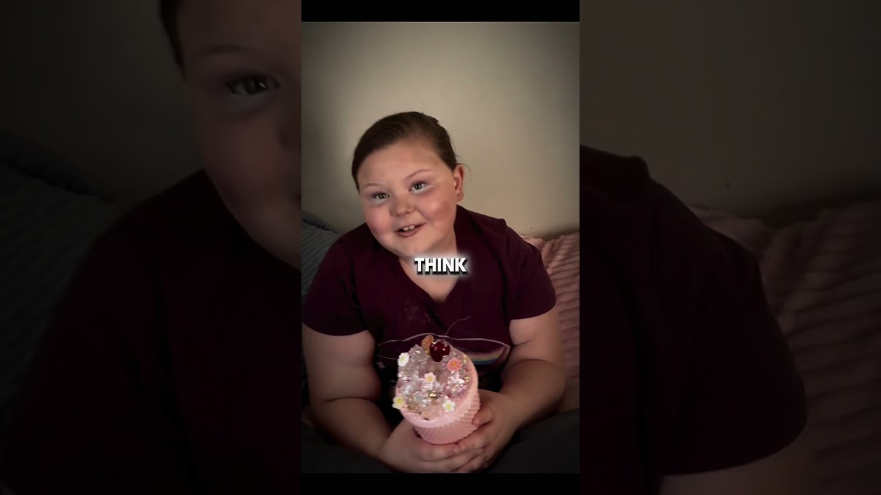 7 Year old puts Make Up on to look more pretty... #makeup #kids #spoiled #emotional #mom #genz #lol