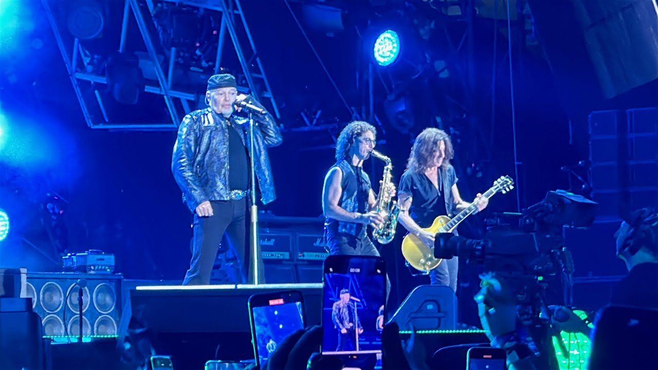 VASCO ROSSI - VASCOLIVE2025 - MEDLEY [4K] (Torino, 1 giugno 2025)