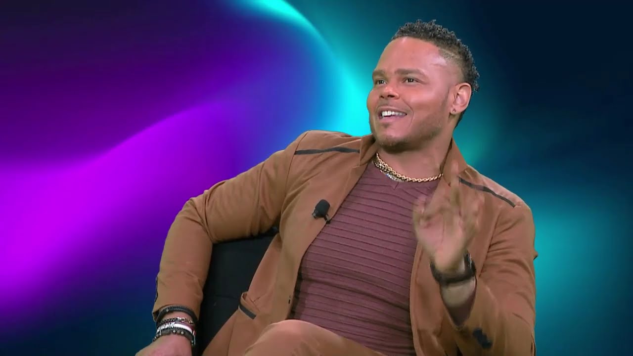 Журналист FOX 5 Чад Рикардо делится жизненными уроками, страстью к спорту и советами самому себе ...