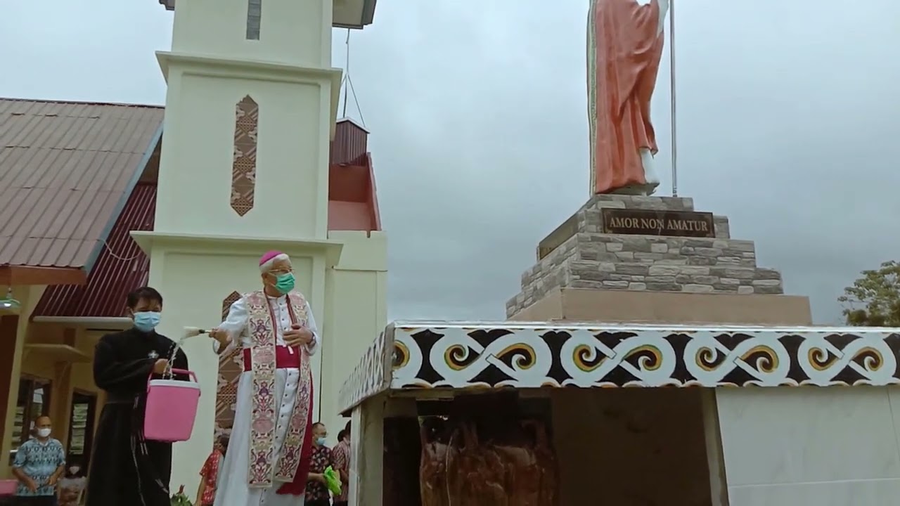 ACARA PEMBERKATAN PATUNG MGR.Hieronymus Bumbun, OFM.Cap