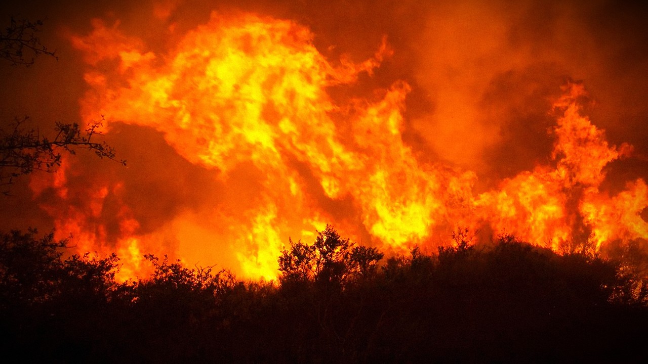 🚨 Oregon's BIGGEST Wildfire in History | 43 Fires, 18,000 Firefighters & No Relief in Sight 2026