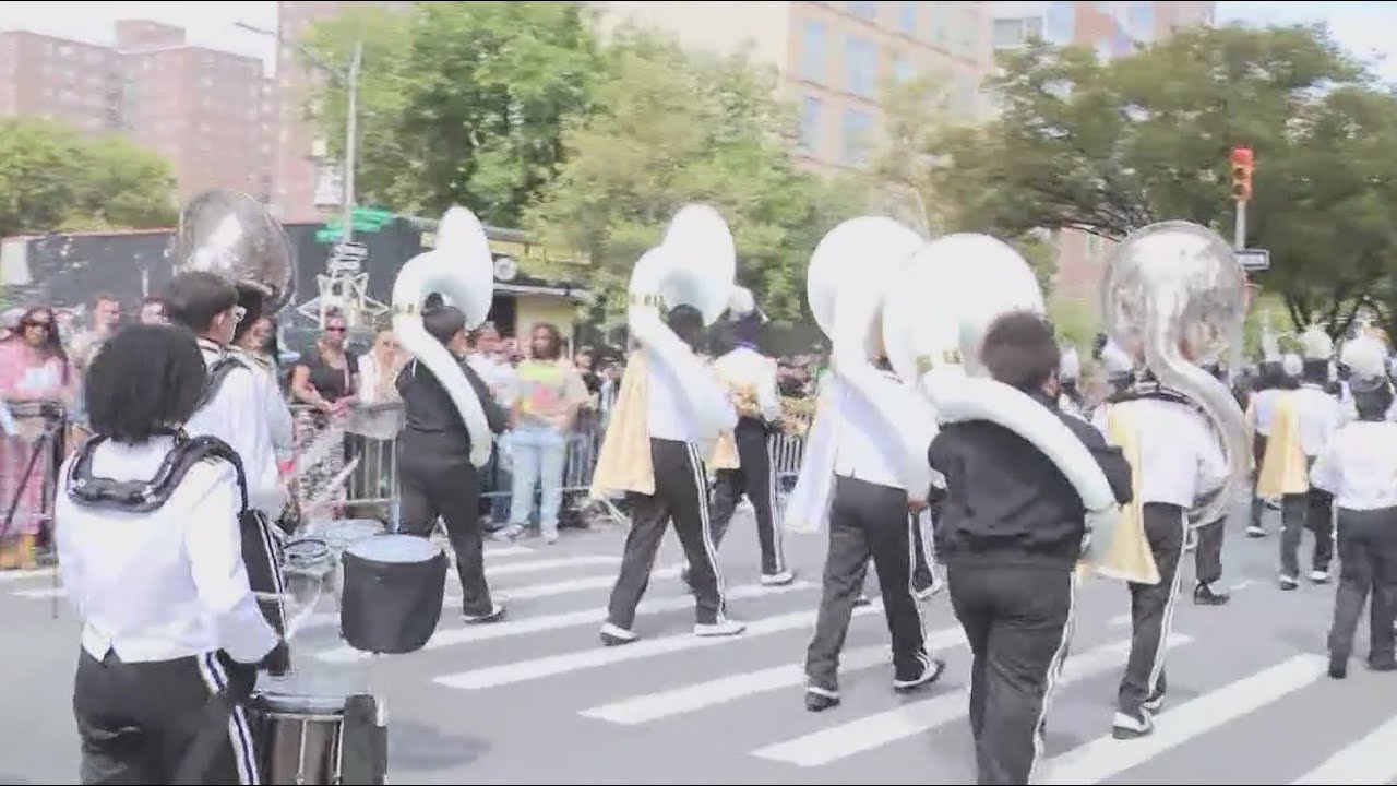Community gathers in Harlem for 56th African American Day Parade