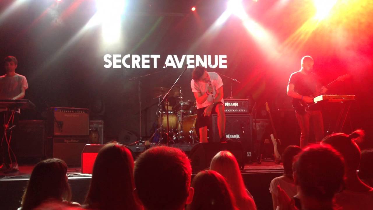 Secret Avenue - Dirty Steps (live at Sentrum)