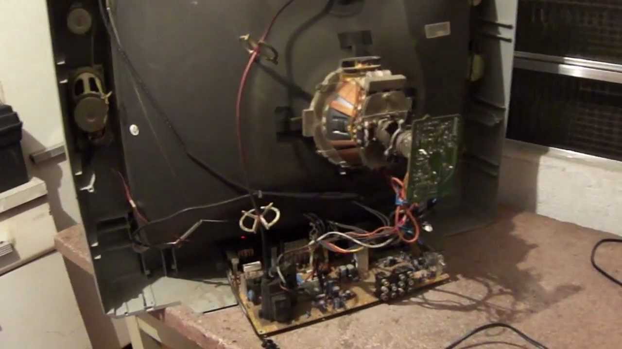 TV Toshiba TV-2999(J)MS - Vertical fechado - Reparo - Parte 1