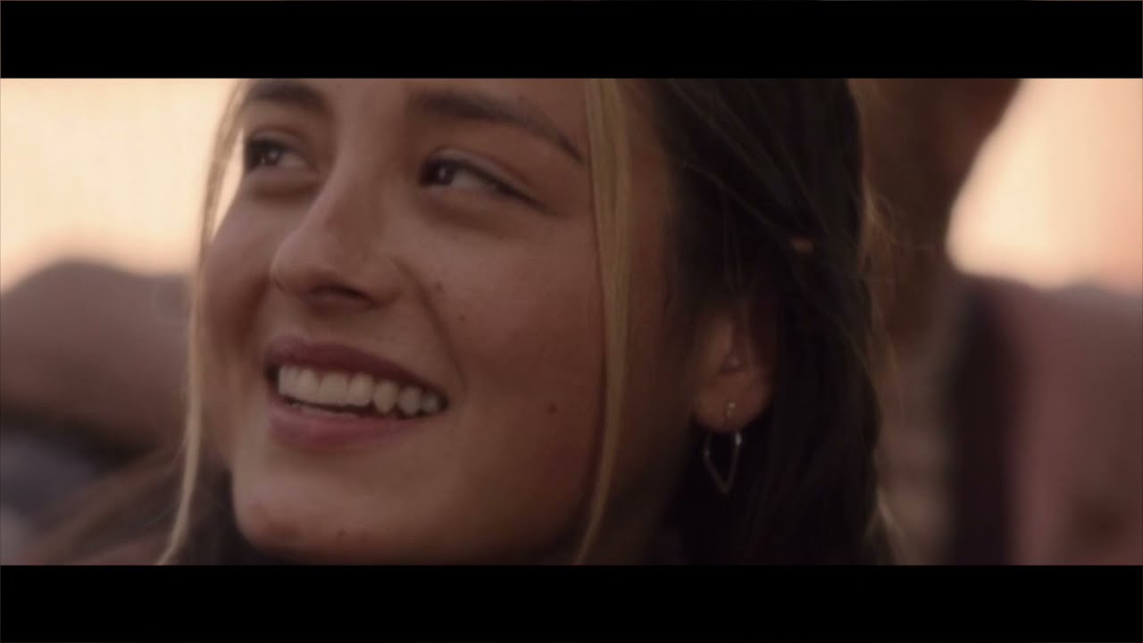 Riley & Greta |  Say you love me | their story