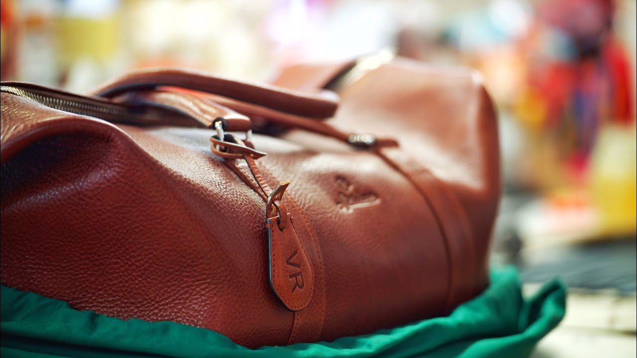 The BEST CUSTOM LEATHER TRAVEL BAG Under $600 | SARTOLANE WEEKENDER Unboxing