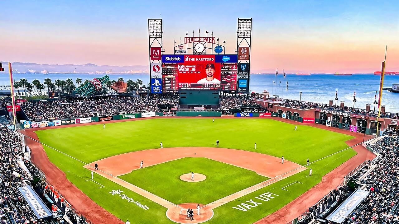 Внутри самого впечатляющего стадиона MLB