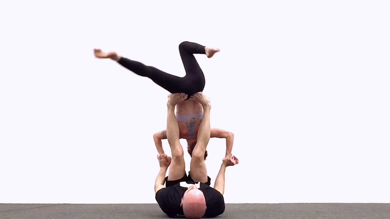 AcroYoga - Clumsy Pickpocket