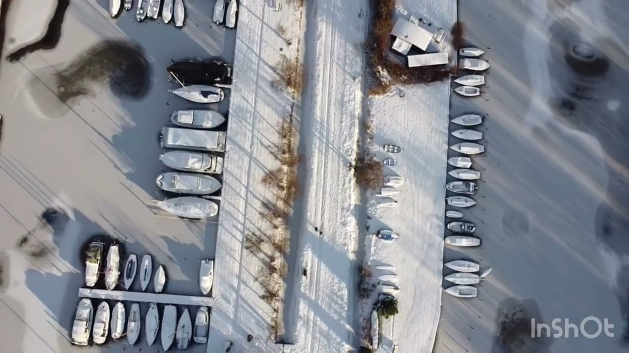 Drone footage of frozen lake in the Netherlands 🇳🇱