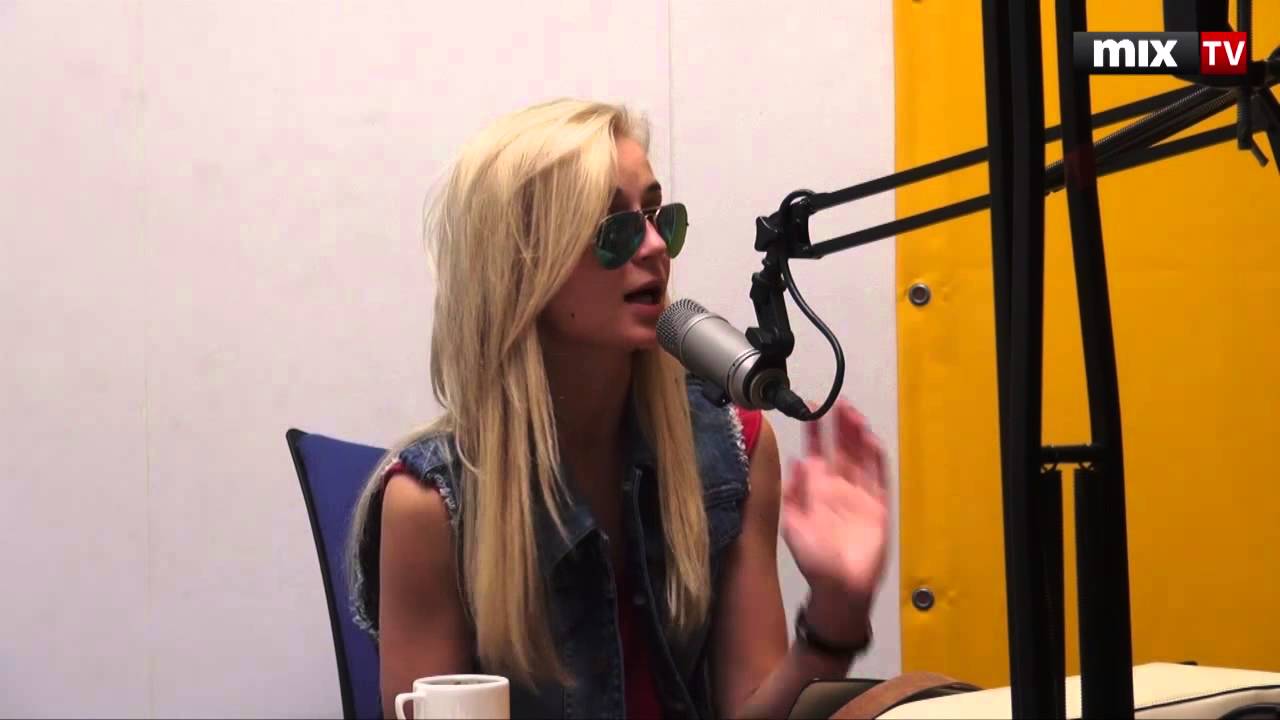 MIX TV: Полина Гагарина на MixFM 102,7