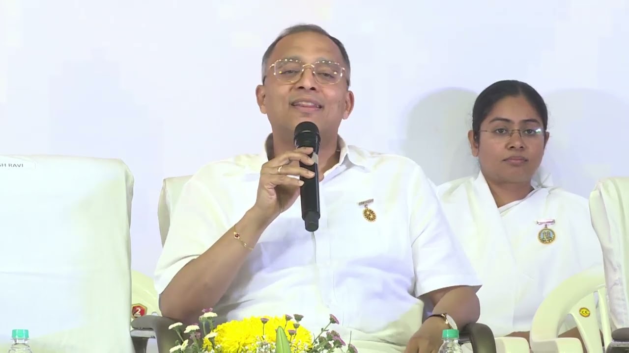 Dr. Mohit Gupta–Professor of Cardiology,GB Pant Hospital sharing experiences with BK Brij Mohan Bhai