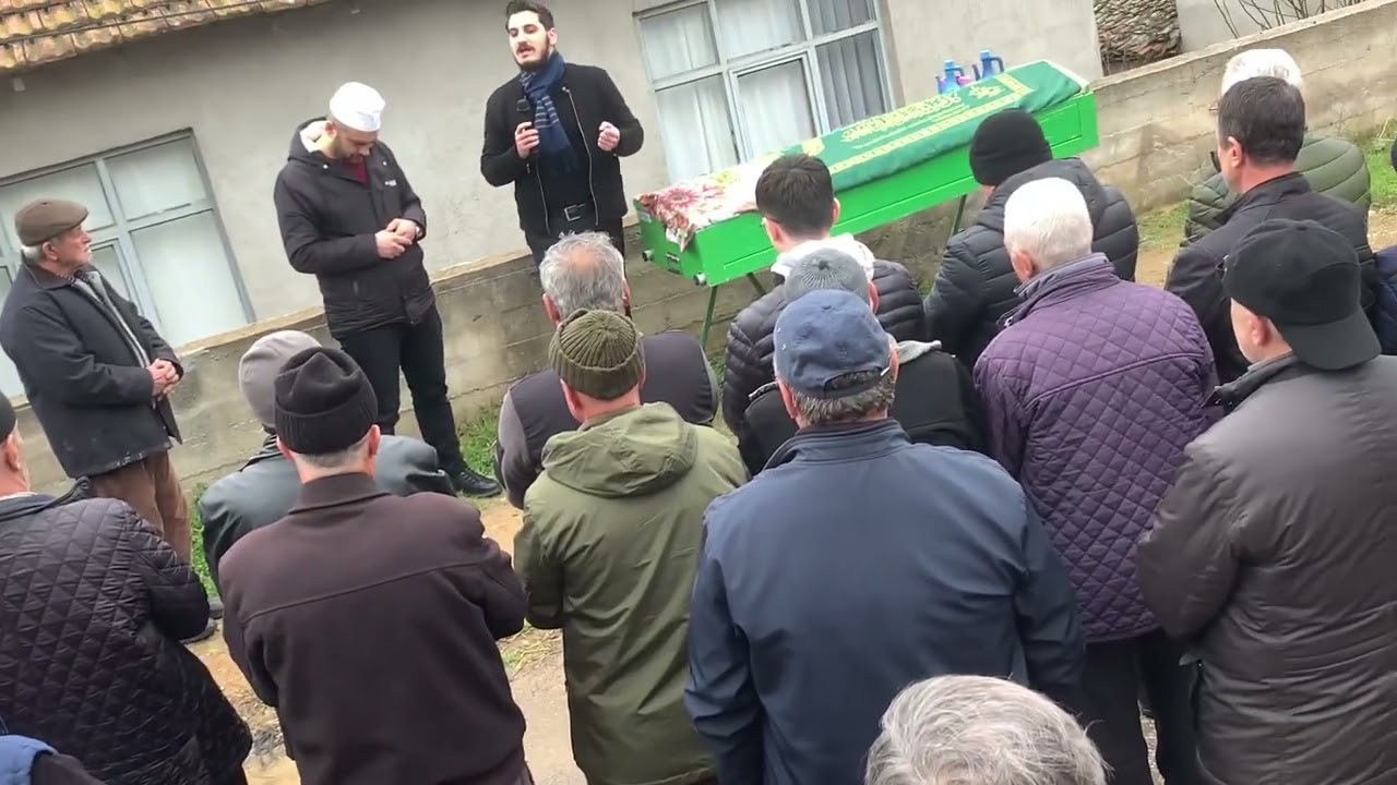 Hacı Ayşe Yaşar Cenaze Töreni