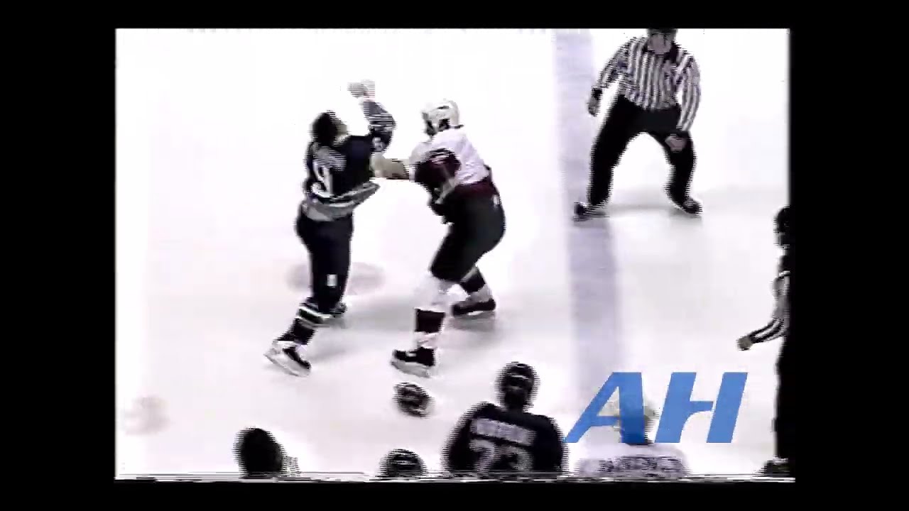 AHL Jan. 3, 1993 Mark Ferner,NH v Mike McHugh,SPR New Haven Senators Springfield Indians