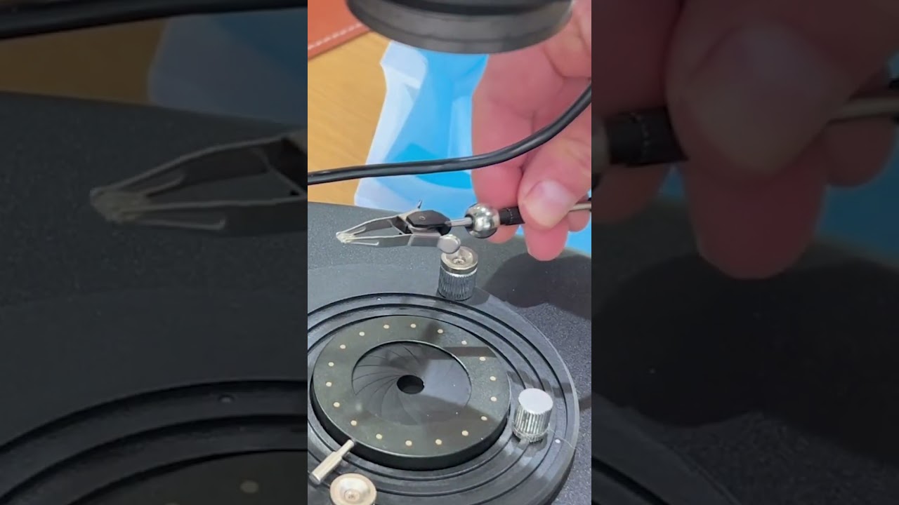 Reading a GIA Laser Inscription on a Diamond