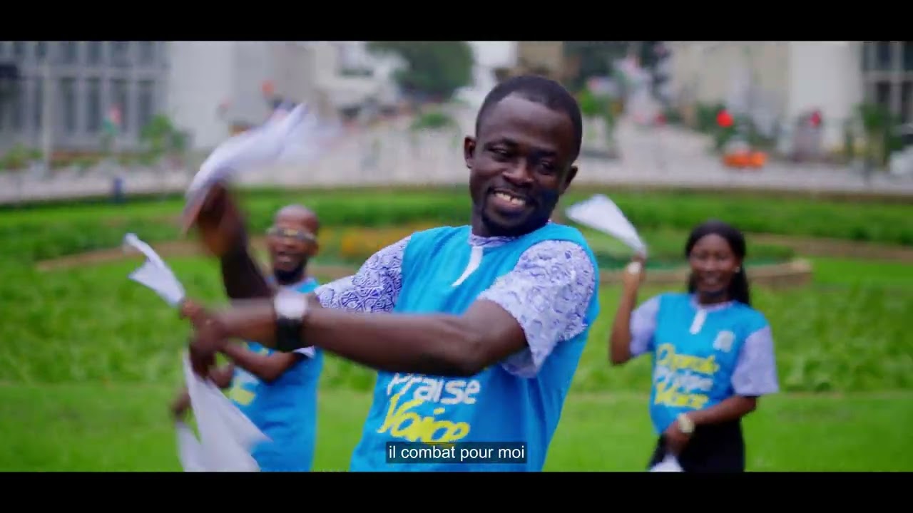 TOUJOURS LE MÊME (CLIP OFFICIEL) - CHORALE PRAISE VOICE