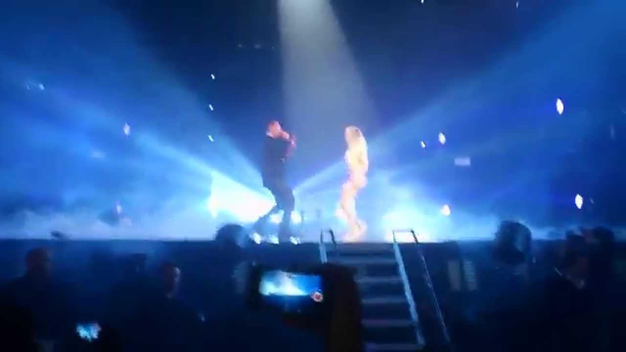 Beyoncé feat. Jay Z - Drunk In Love (Mrs. Carter World Tour) (Lisboa) (27/3/2014)