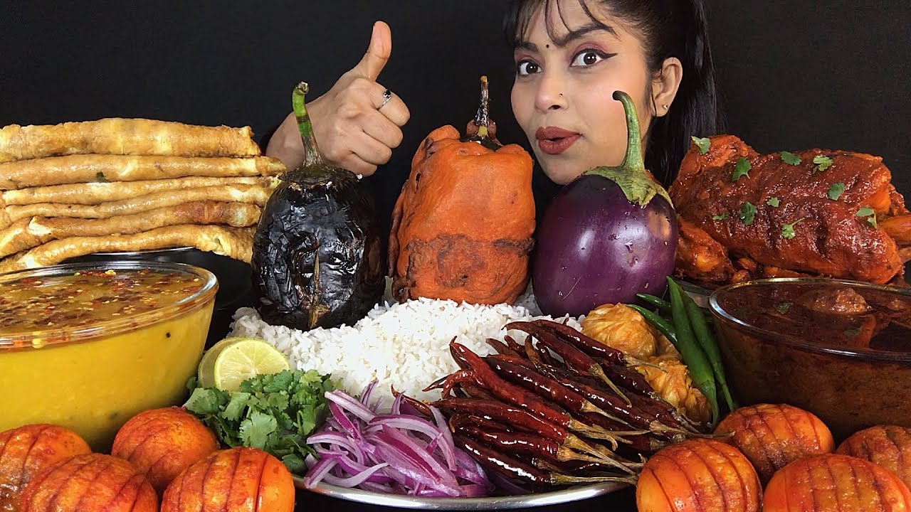EATING WHOLE CHICKEN BHAT DAL EGG FRY BAIGAN BHARTA OMELET ALOO DUM | BIG BITES | ASMR MUKBANG SHOW