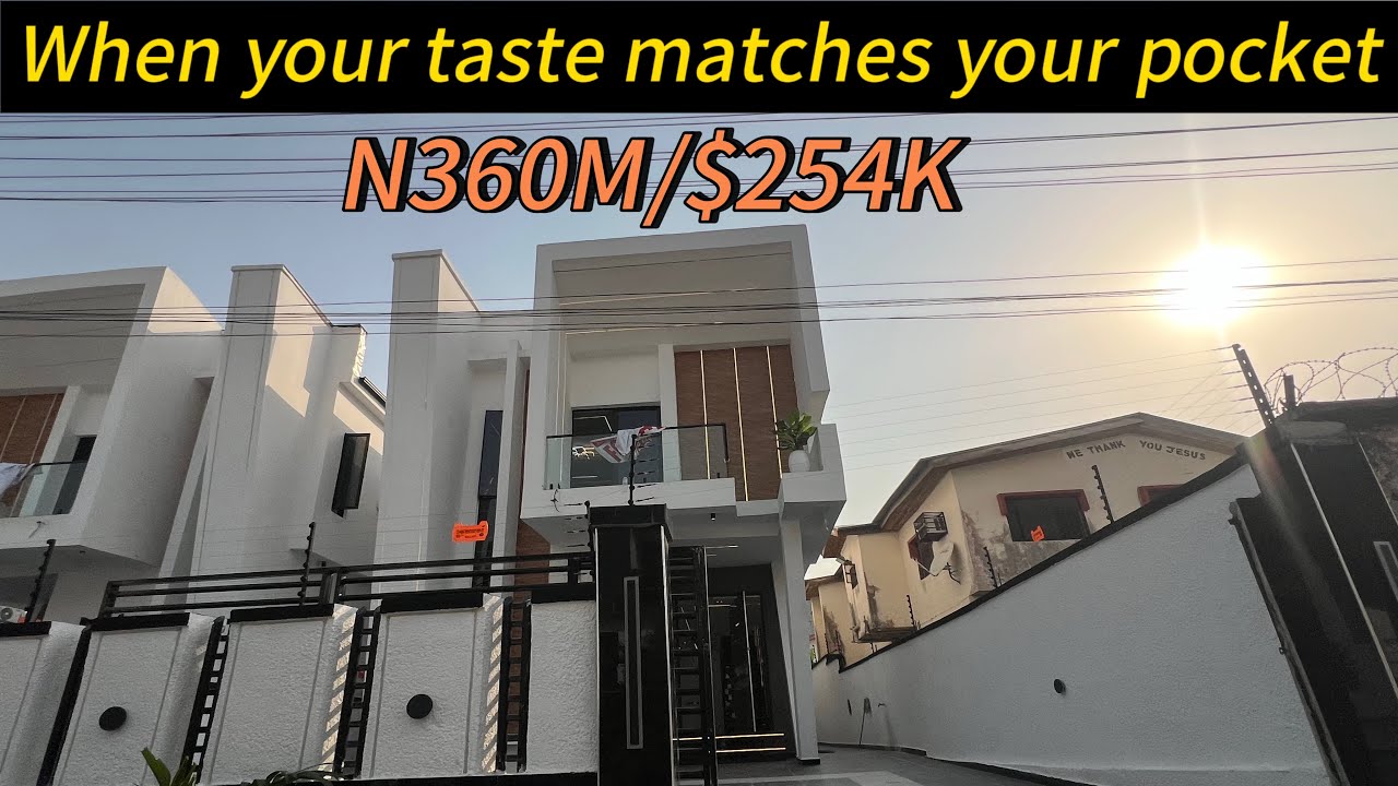 HOUSE FOR SALE IN LEKKI LAGOS NIGERIA:MAGNIFICENT 5 BED DUPLEX+POOL+GYM IN A LOVELY ESTATE IN AJAH