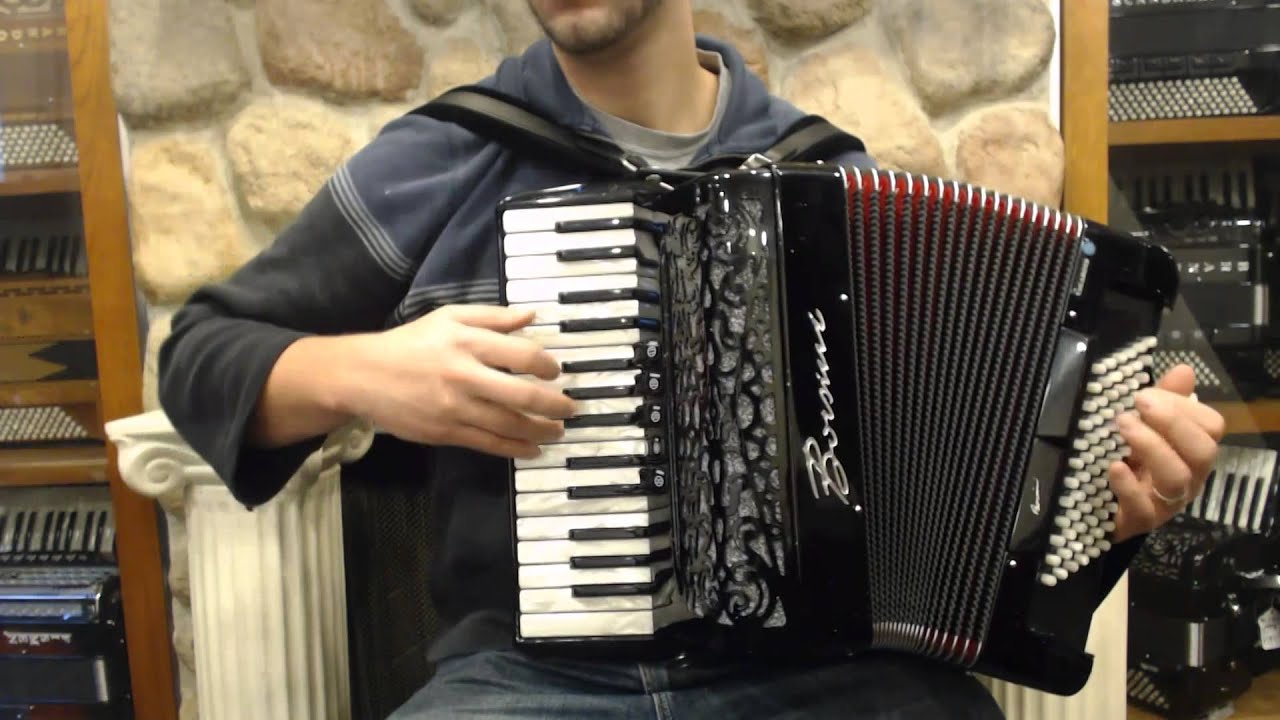 1792 - Excellent Black Borsini Vagabond Piano Accordion LMM 30 72 $3999