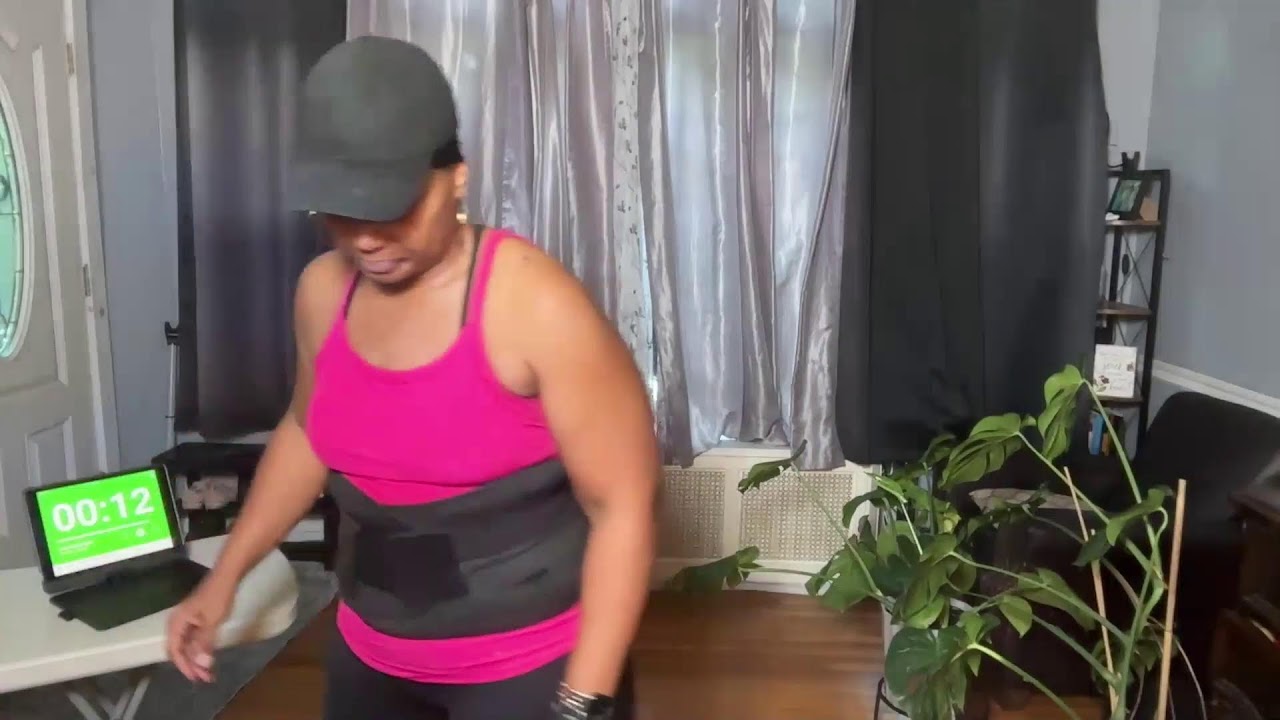 Workout Worship October Week 2 | Monday Full Body Strength + Cardio | Be Strong & Courageous