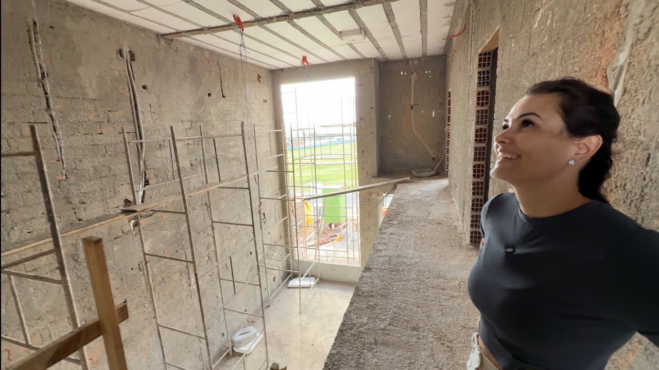 Atualização da obra, todas as escoras foram retiradas e partes das fiações passadas