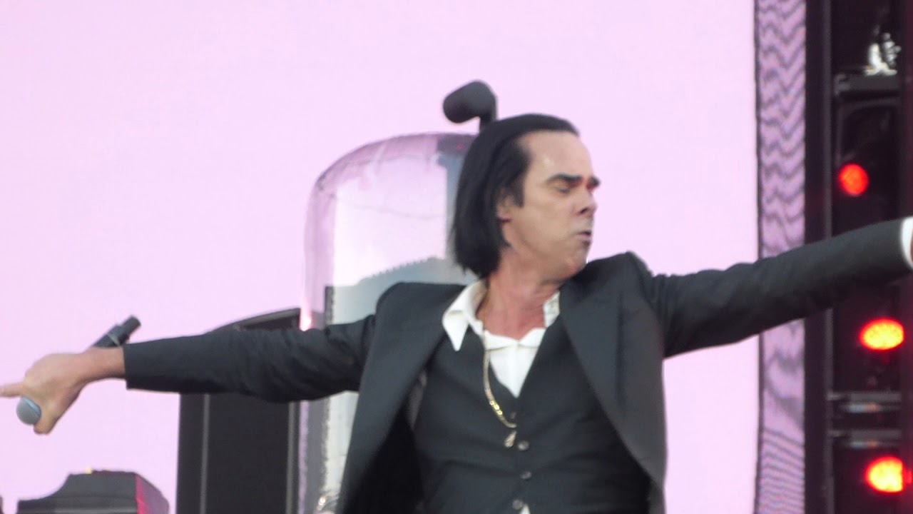Nick Cave & The Bad Seeds Loverman live in kilmainham Dublin 2018