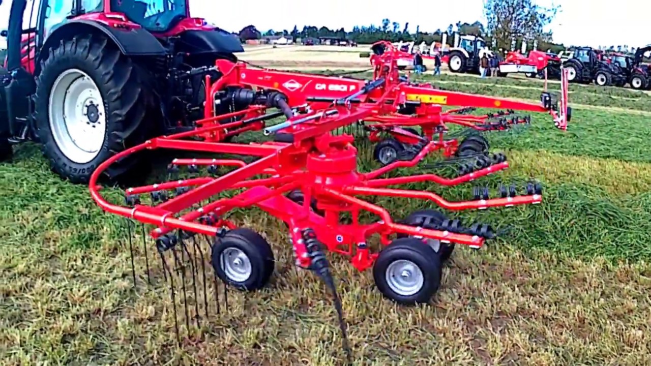 2018 Valtra N134 Hitech Tractor With Kuhn Rotor Rake