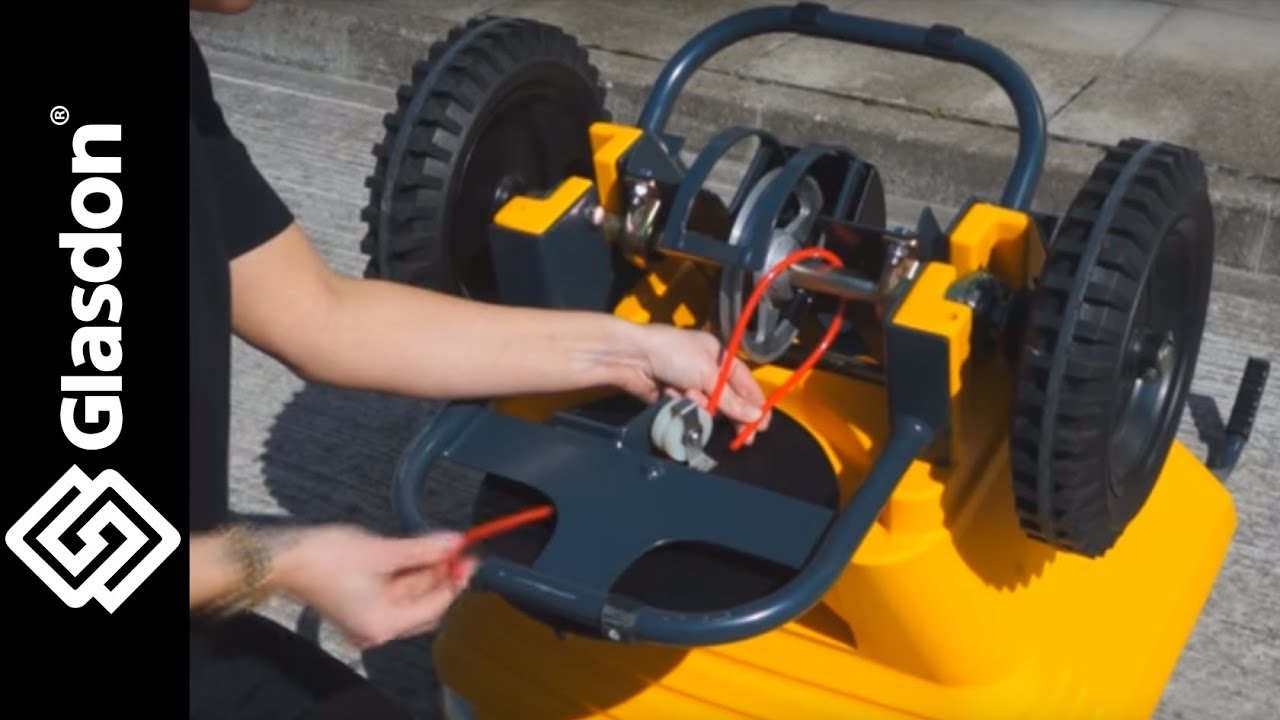 Glasdon International | how to replace | Turbocast 300™ grit spreader spinner drive belt