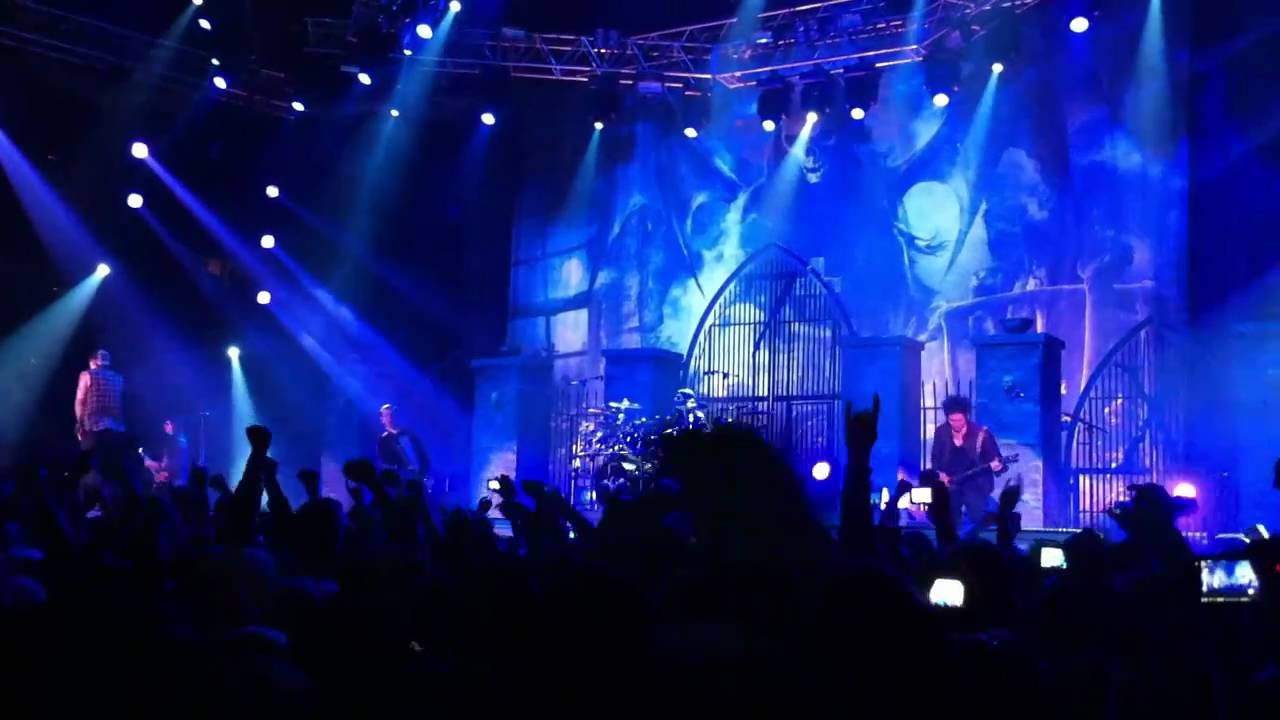 Avenged Sevenfold - Nightmare (Live at Helsinki, Finland 22.11.2010)
