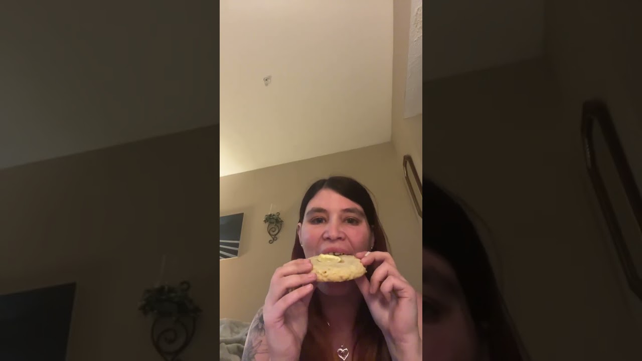Crumbl Cookie Review!!!!🍪❤️ follow me on TikTok www.tiktok.com/@starrynightchick1192
