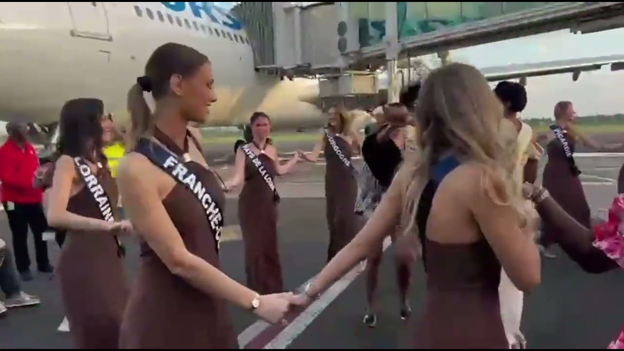 Arrivée des candidates à Miss France 2026 en Martinique