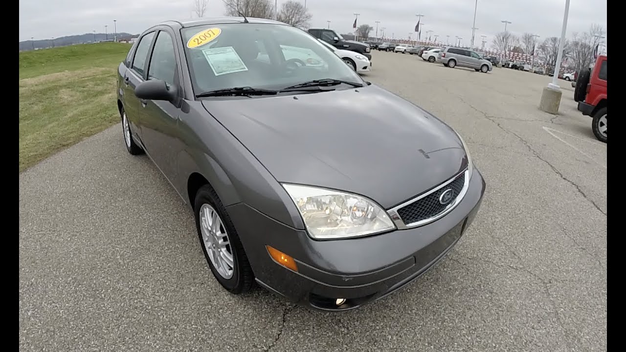 2007 Ford Focus SE Grey | Great Gas Mileage | Used Cars Martinsville, IN | 17676A