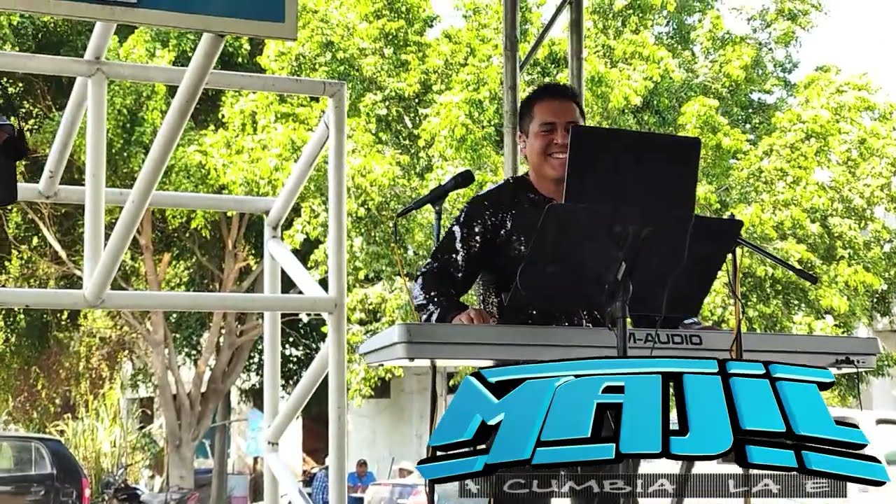 mix  sonidero en vivo #cumbia  #sonideras  #bailes
