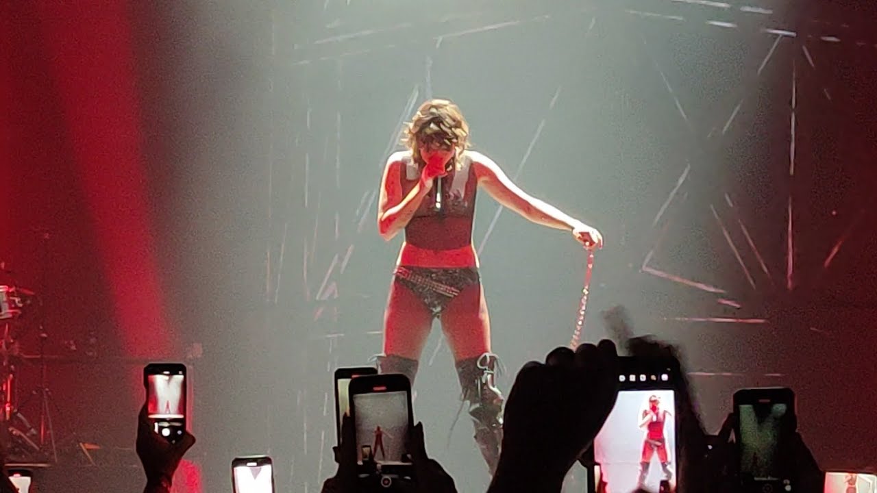 Madame: INTRO + ISTINTO / QUANTO FORTE TI PENSAVO Live al Mediolanum Forum 21/10/2023 [4K]