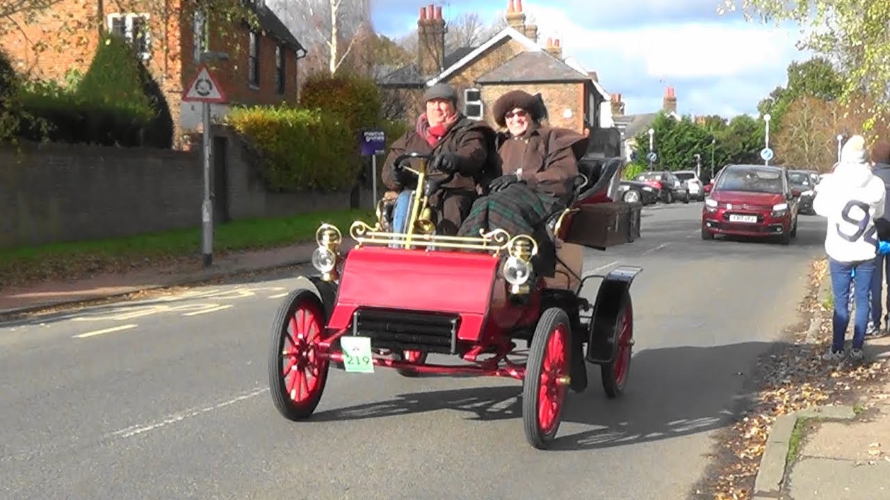 London to Brighton Veteran Car Run 2017 - Cuckfield