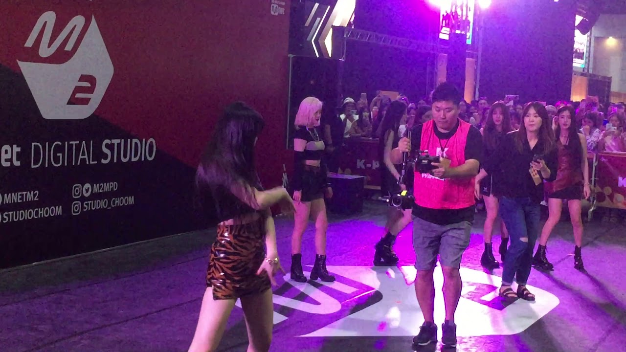 [Fancam] 190929 (G)I-DLE M2 Stage at KCON Convention #KCON2019THAILAND