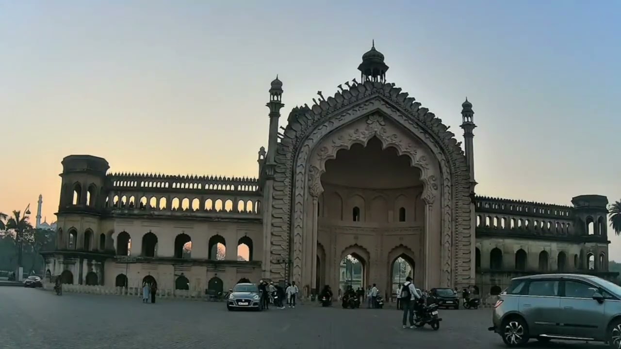 EXPLORING Old lucknow: the iconic rumigate & clock tower 🗼☺️
